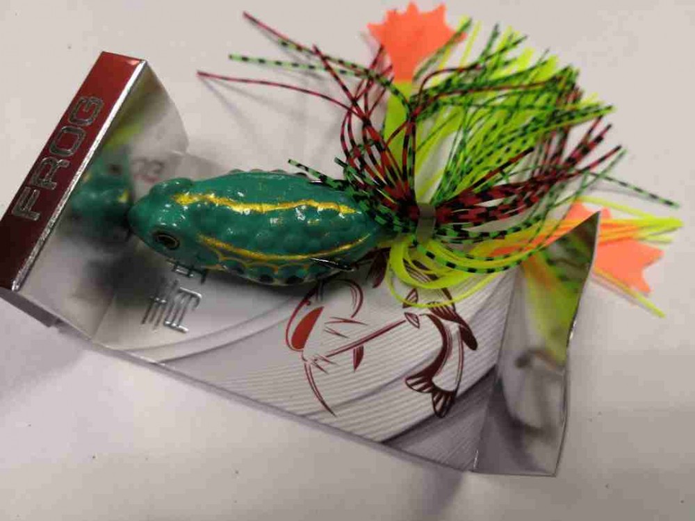 Лягушка-незацепляйка Namazu FROG с лапками, 48 мм, 8 г, цвет 05, крючок-двойник YR Hooks (BN) #1/0/4
