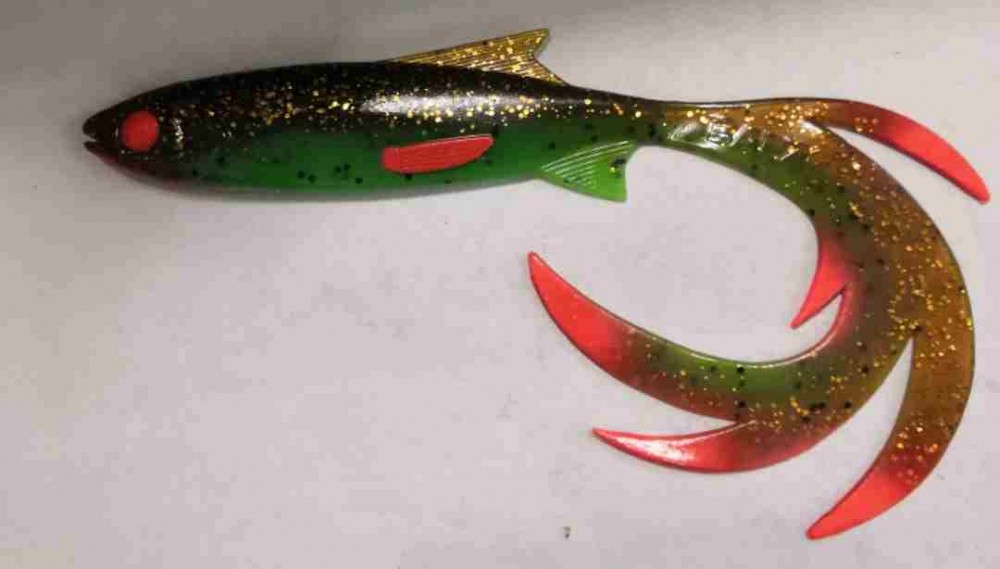 13674 515 Виброхвост BALZER SHIRASU Reptile Shad UV Chartreuse Motoroil 15 г 15 см