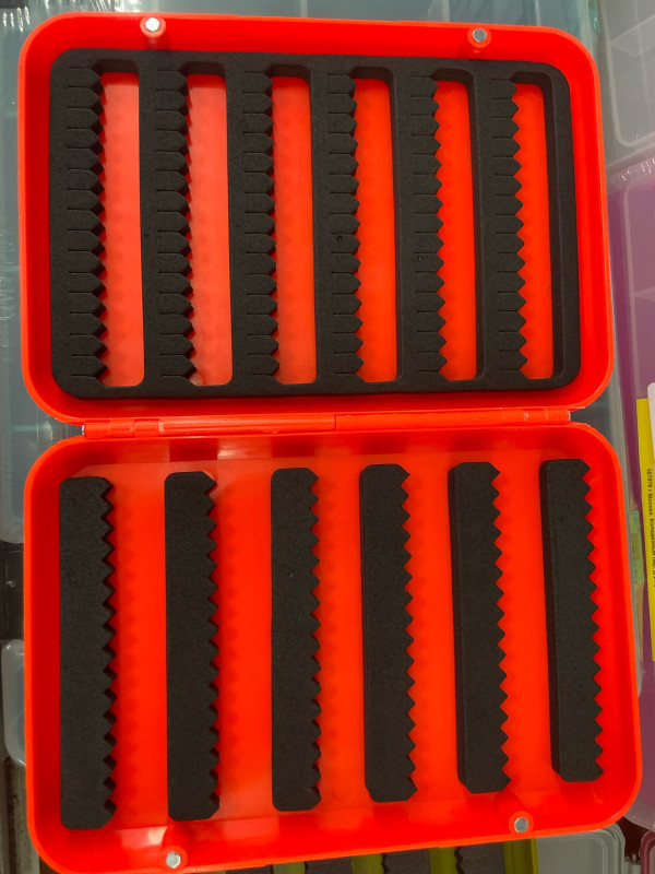 Коробка для мормышек большая магнитах